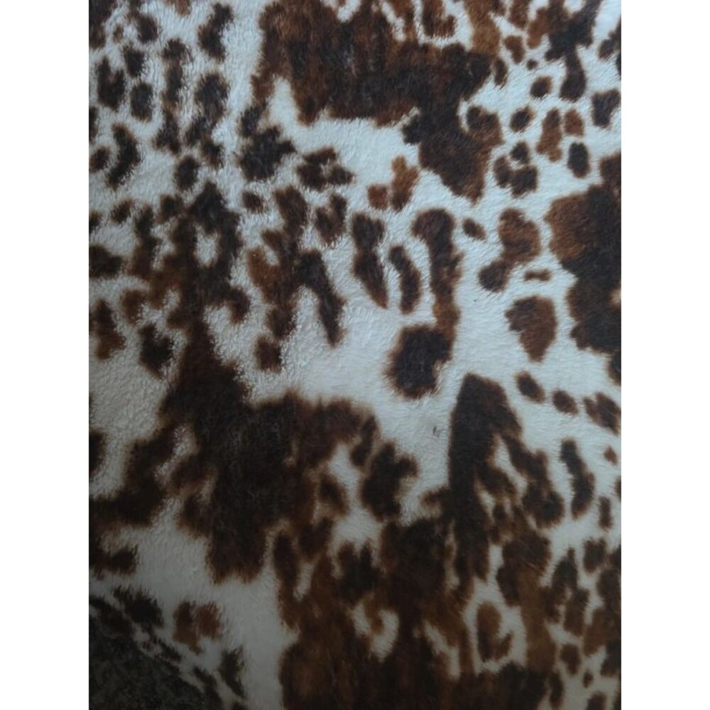 Cow Blanket - Picture 3 of 4